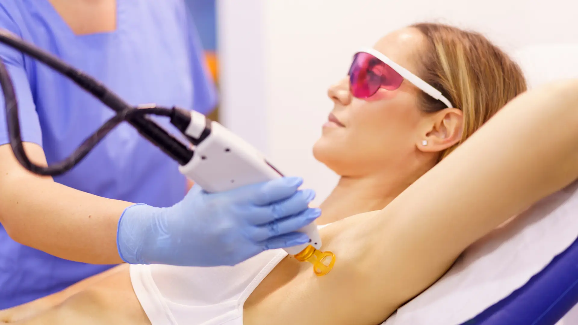 Medicina Estética y Láser en Granada 2 Depilación láser en Clínica Center Granada